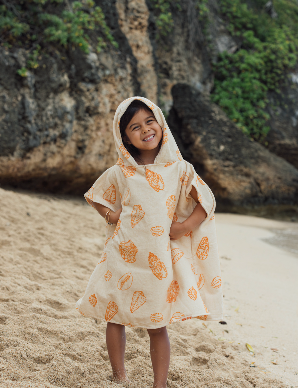 Hooded-towel-aloha-friday-2.png