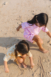 On Island Time Set in Shell Picking